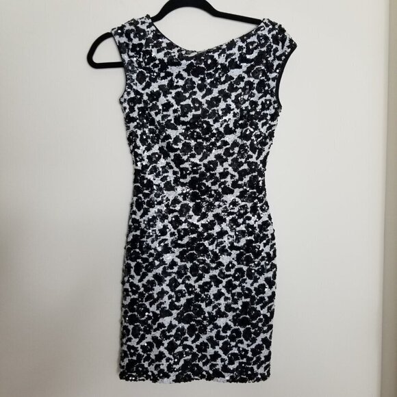 Guess Women Size 2 Fully Sequined Mini Dress Coquette Holiday Party Sparkle HOCO - Picture 10 of 12